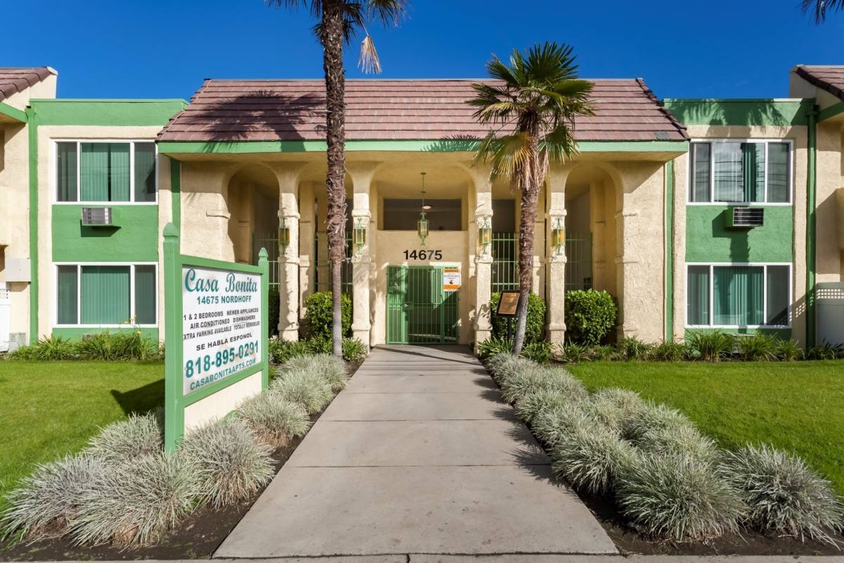 Apartment for rent at 14675 Nordhoff St, Panorama City, CA 91402