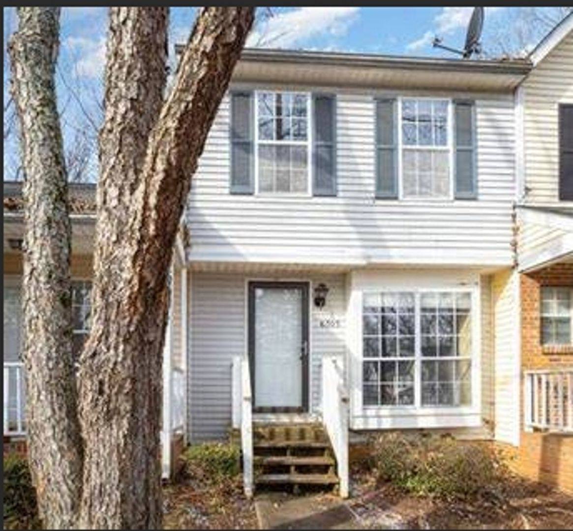 House for rent at 6303 Windsor Gate Lane, Charlotte, NC 28215