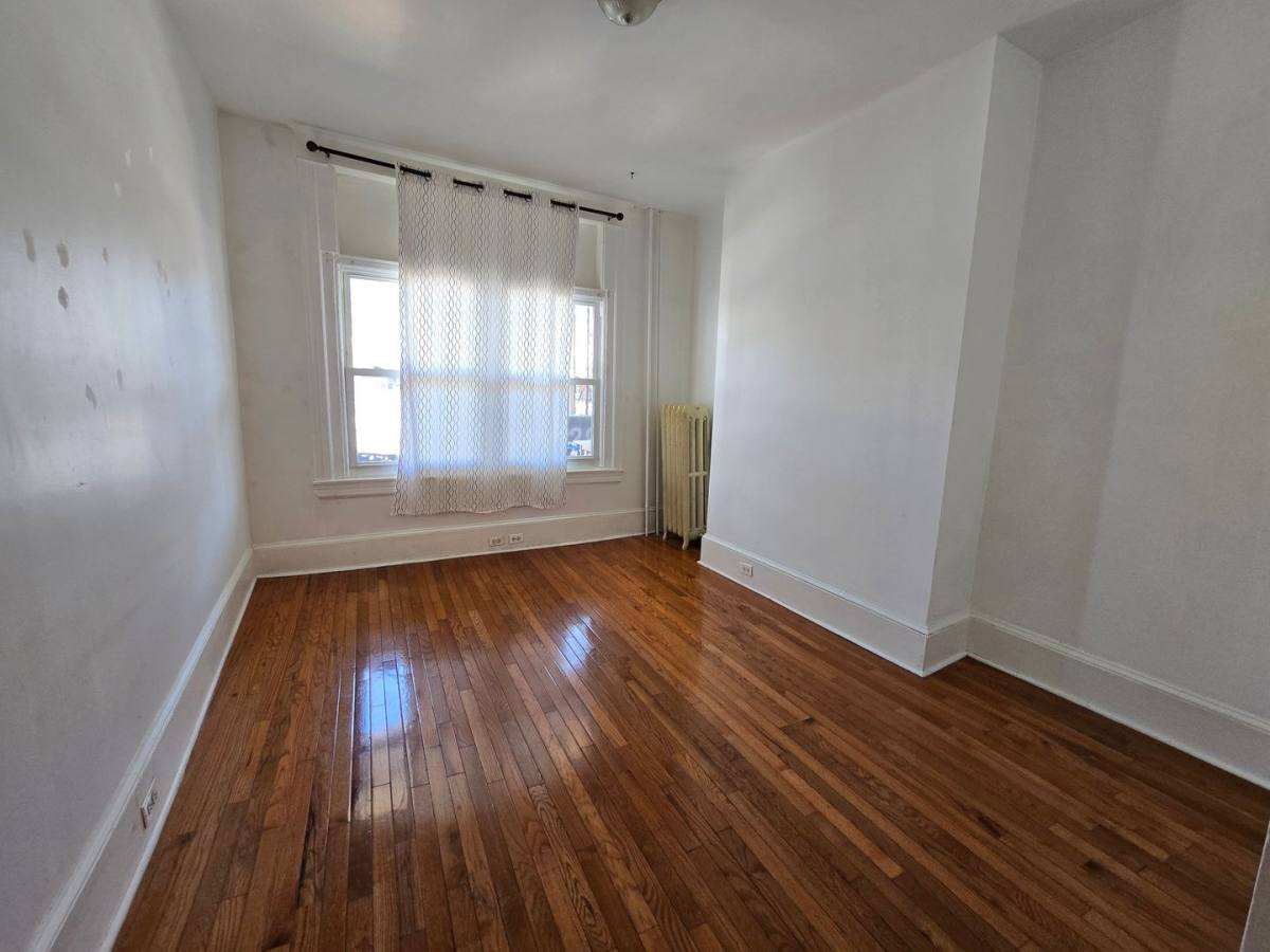 House for rent at 2910 W Oxford St #1, Philadelphia, PA 19143