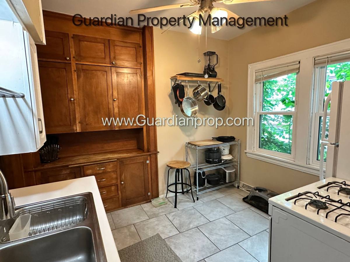 Apartment for rent at 2230 Buchanan St NE, Minneapolis, MN 55418