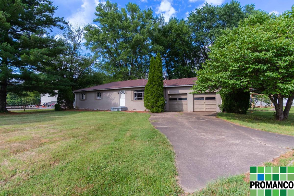 House for rent at 51 Berry Lane, Marietta, OH 45750