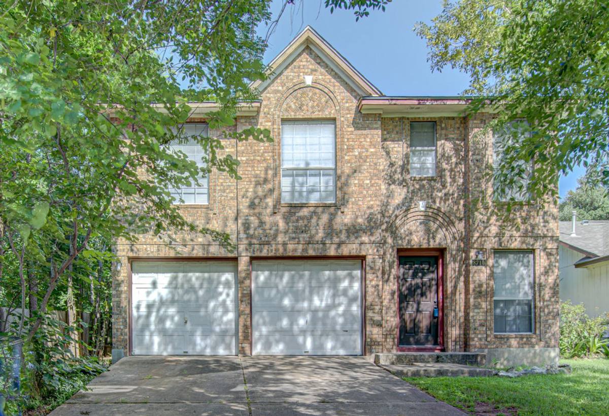House for rent at 8710 Piney Creek Bend, Austin, TX 78745