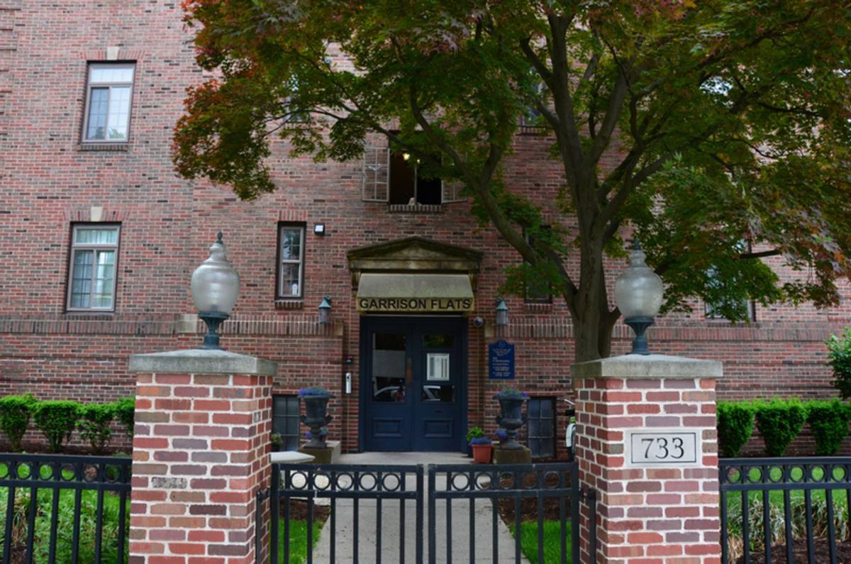 Apartment for rent at 733 W Wayne St, Fort Wayne, IN 46802