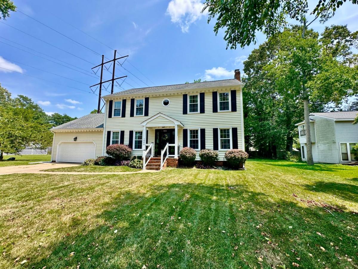 House for rent at 1940 Pine View Ave, Virginia Beach, VA 23456