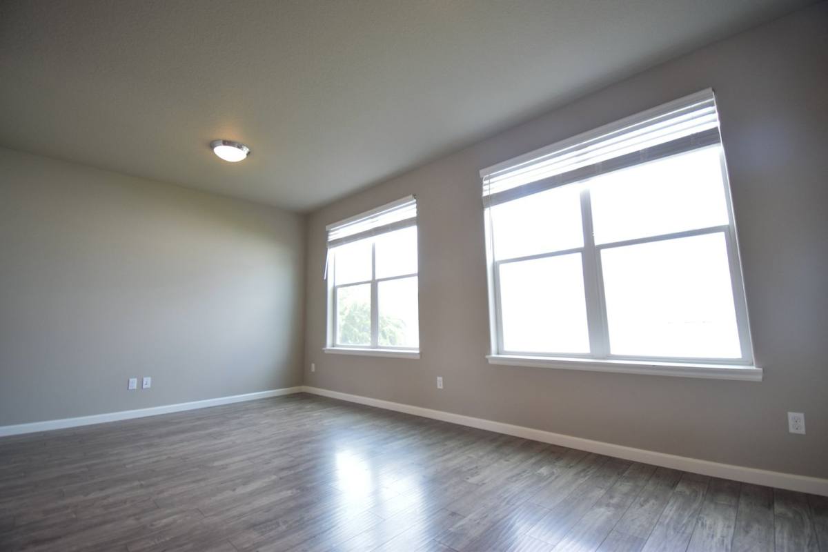 Townhouse for rent at 16571-16689 SW Barsotti St, Beaverton, OR 97078