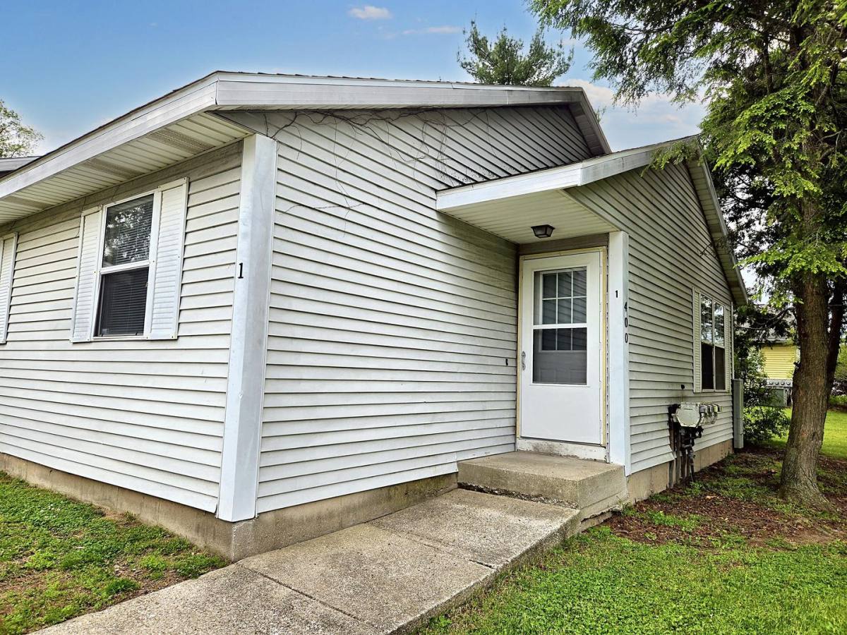Apartment for rent at 400-430 Admiral Ave, Portage, MI 49002