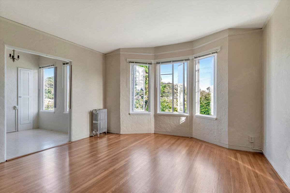Apartment for rent at 375 14th Ave, San Francisco, CA 94118