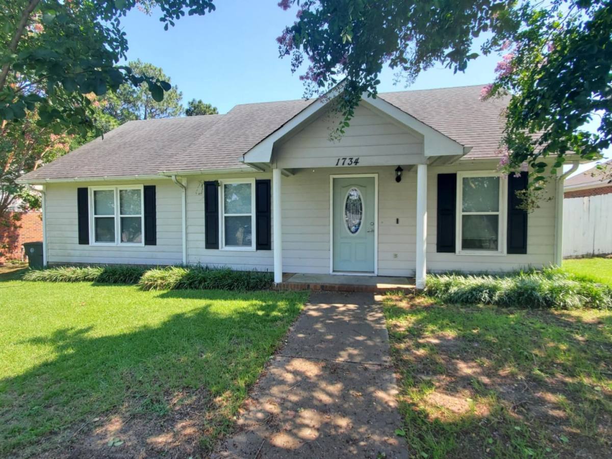 House for rent at 1734 Winnabow Dr, Fayetteville, NC 28304
