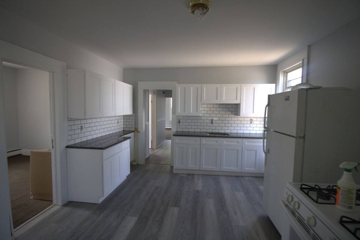 Apartment for rent at 31 White St, New Haven, CT 06519