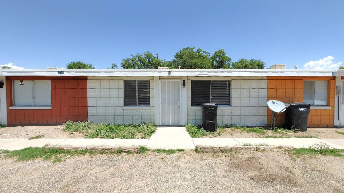 Apartment for rent at 2501 Barcelona Rd SW, Albuquerque, NM 87105