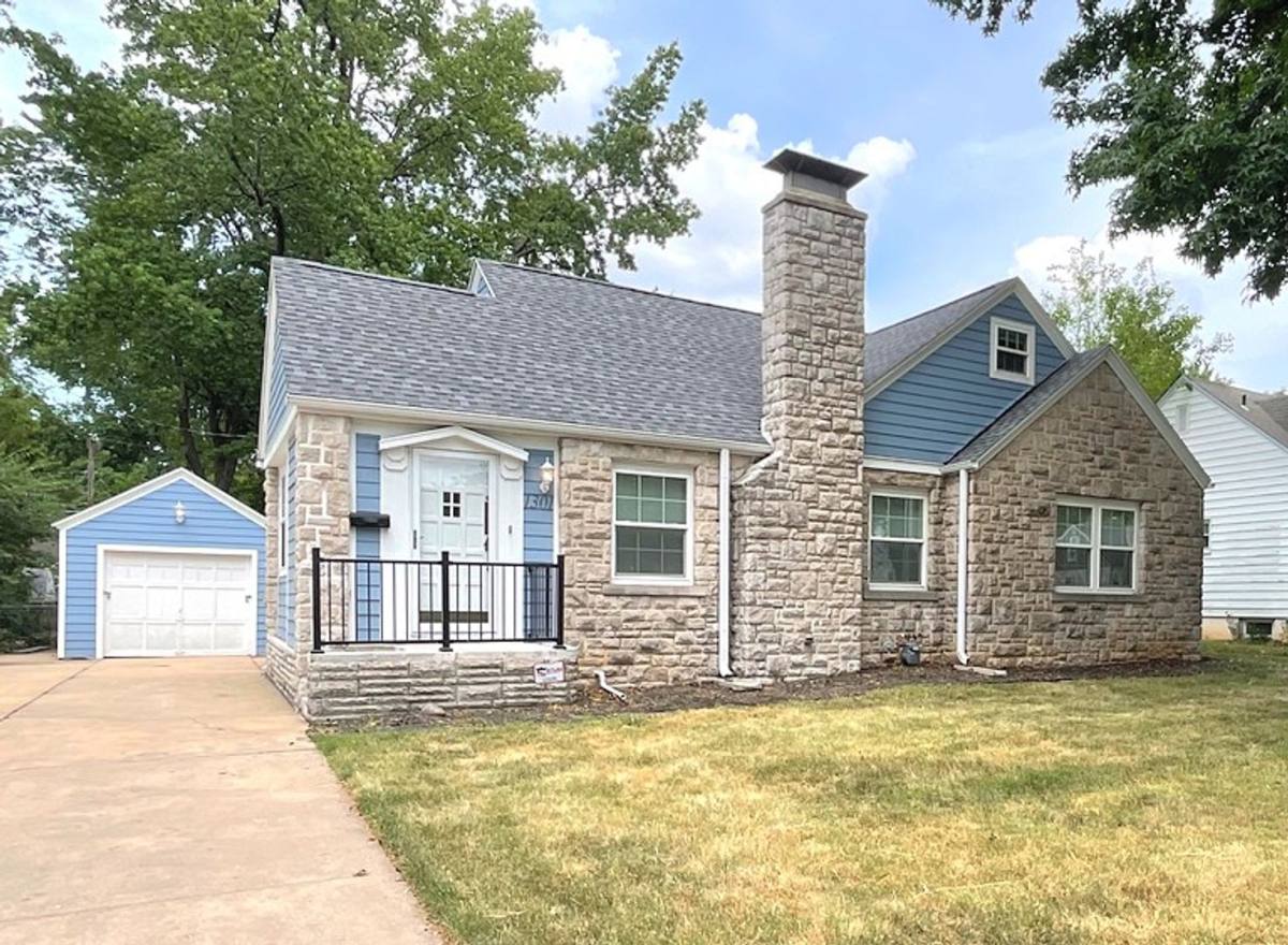 House for rent at 1301 E University St, Springfield, MO 65804