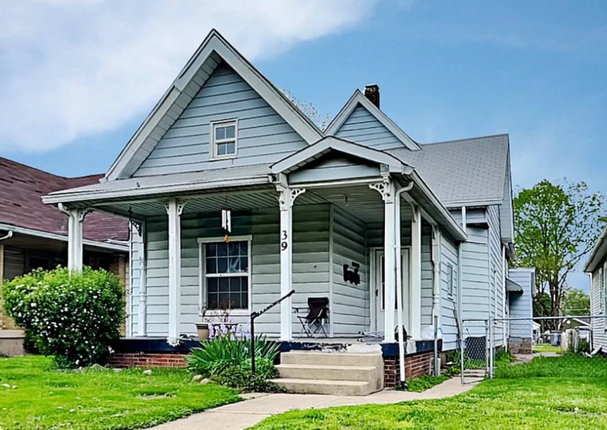 Apartment for rent at 39 N Belmont Ave, Indianapolis, IN 46222