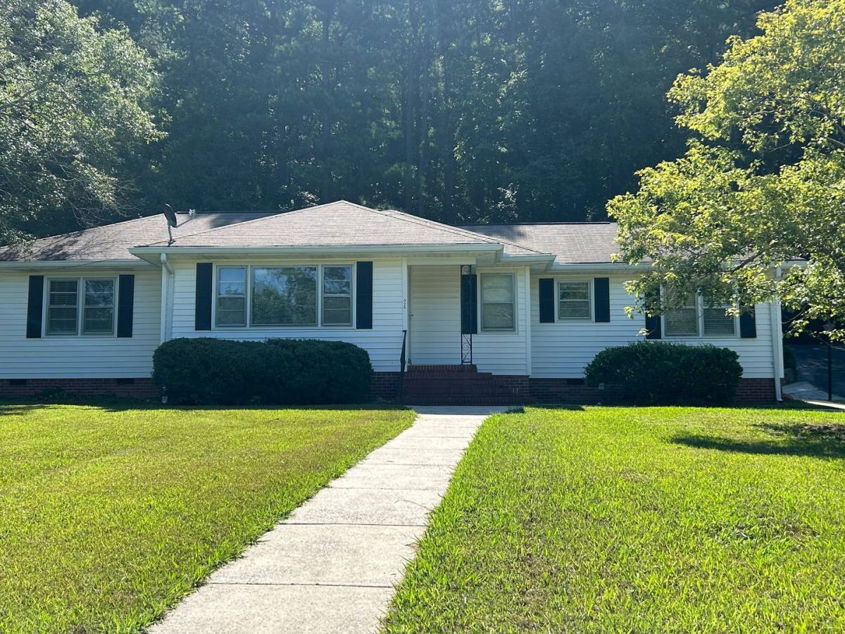 House for rent at 225 Blacks Bluff Rd SW, Rome, GA 30161