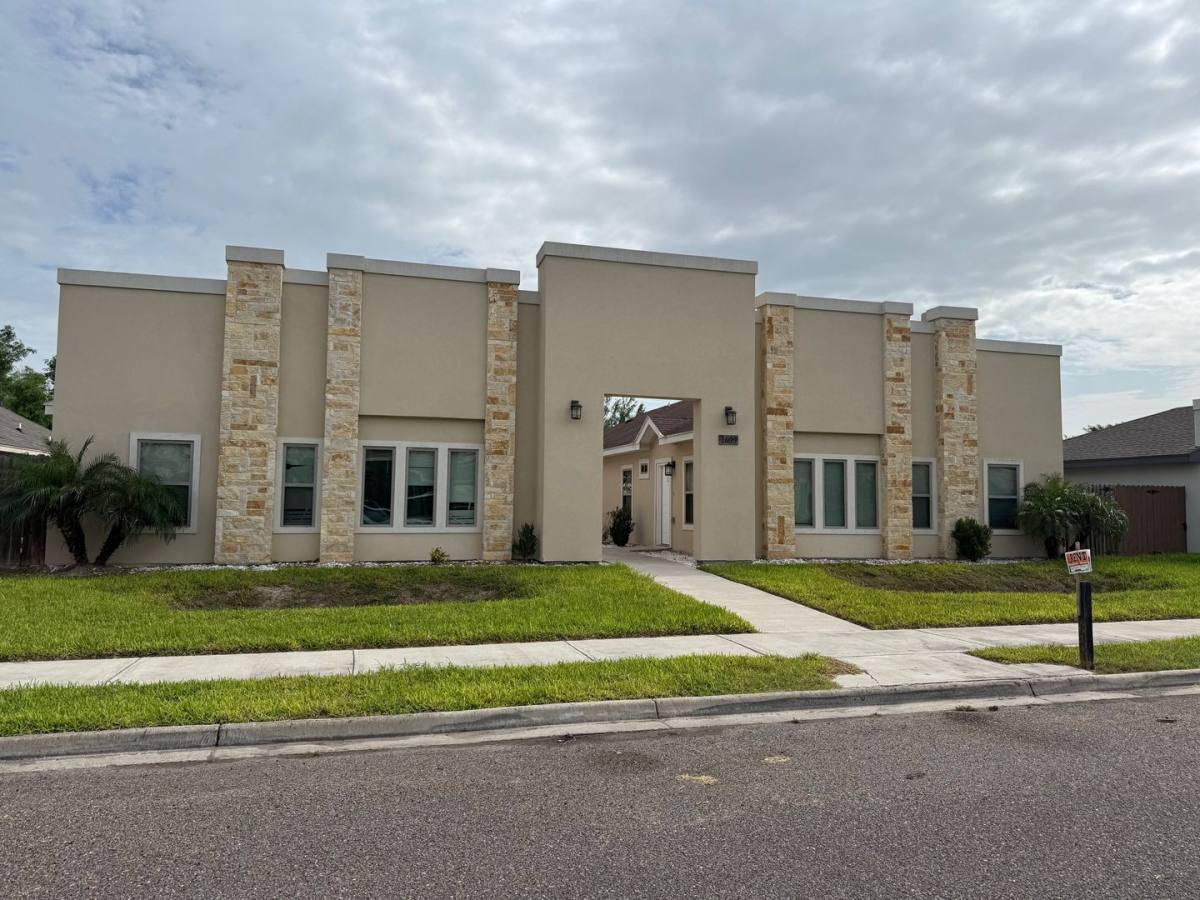 Apartment for rent at 2609 Larkspur Ave, Edinburg, TX 78541