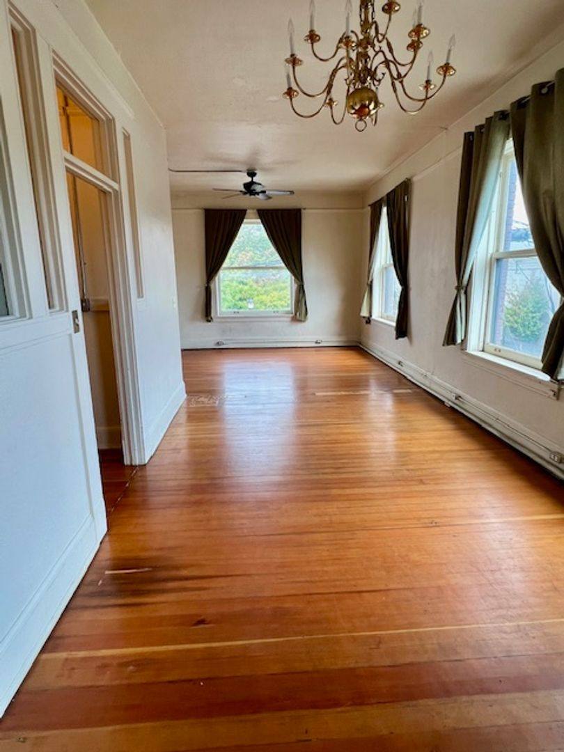 Apartment for rent at 6004 12th Ave S, Seattle, WA 98108
