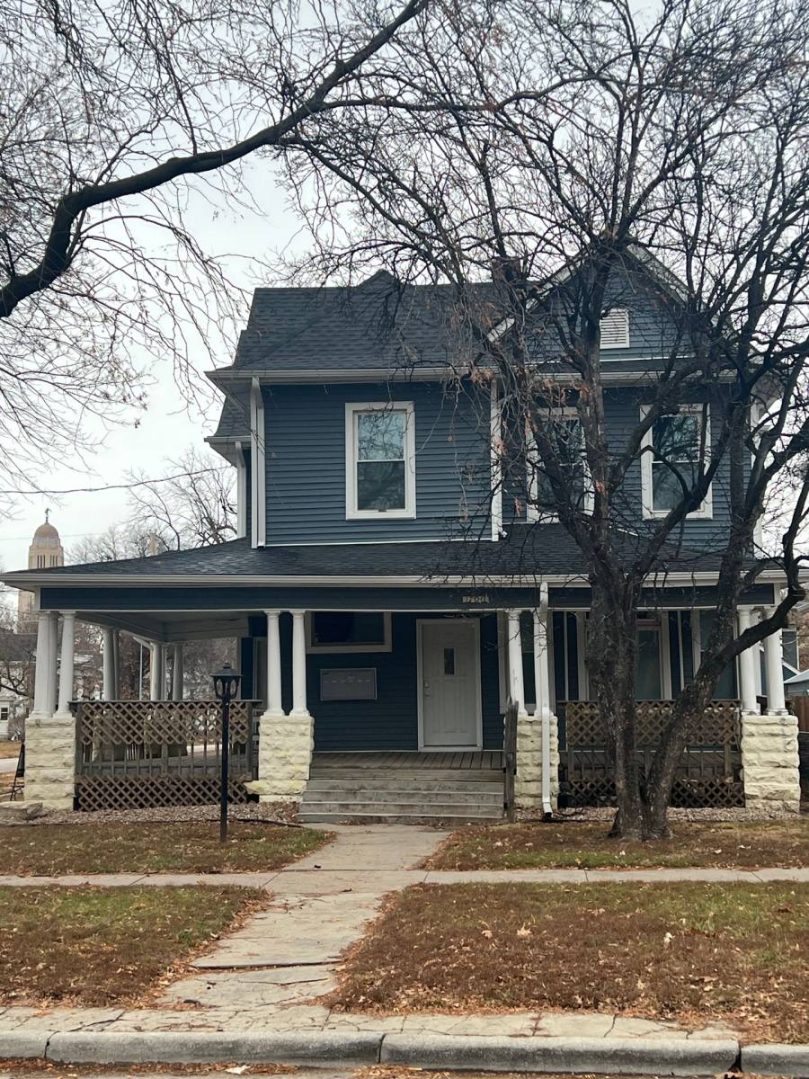 Apartment for rent at 1700 B St, Lincoln, NE 68502