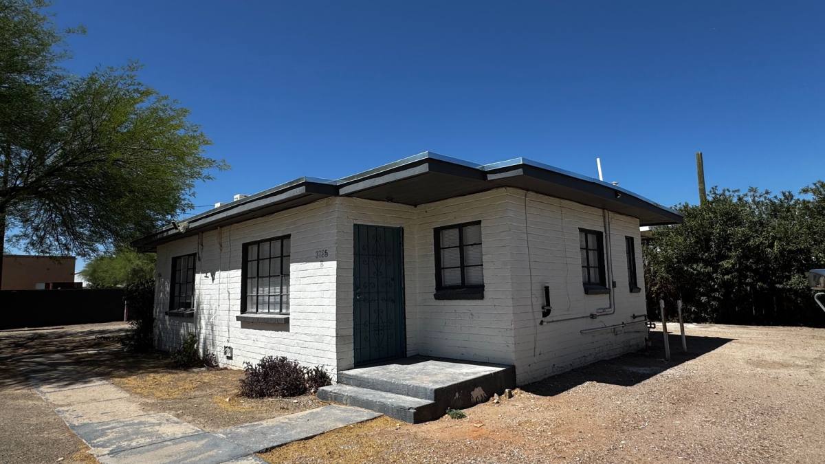 Apartment for rent at 3725-3729 E Farr Place, Tucson, AZ 85716