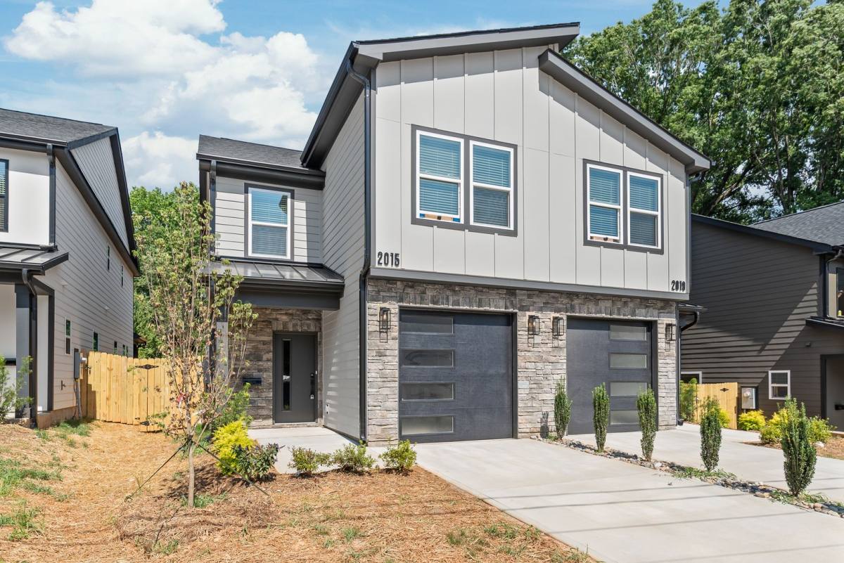 Townhouse for rent at 2015 Wilson Ave, Charlotte, NC 28208