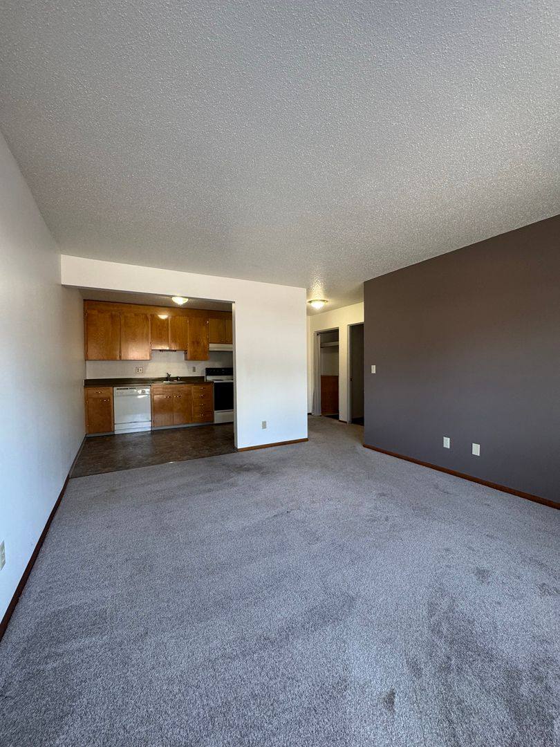 Apartment for rent at 1500 Glenn Dr, Ellensburg, WA 98926