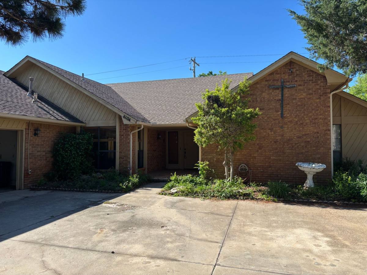 House for rent at 6104 W Woodbrook Rd, Oklahoma City, OK 73132