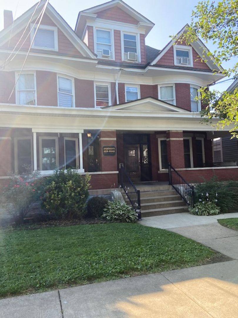 Apartment for rent at 1106-1108 Juliana St, Parkersburg, WV 26101