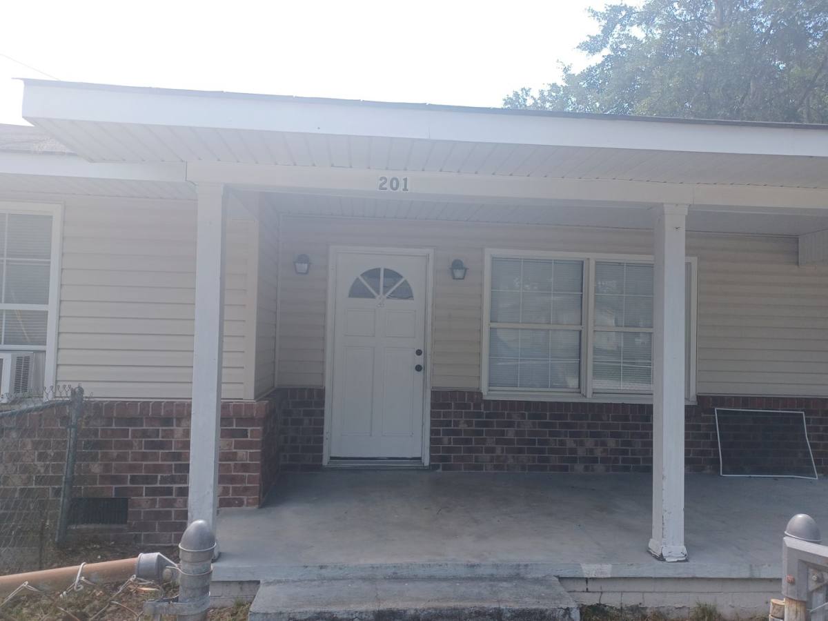 Apartment for rent at 201 Ashmore St 1-3, Hinesville, GA 31313