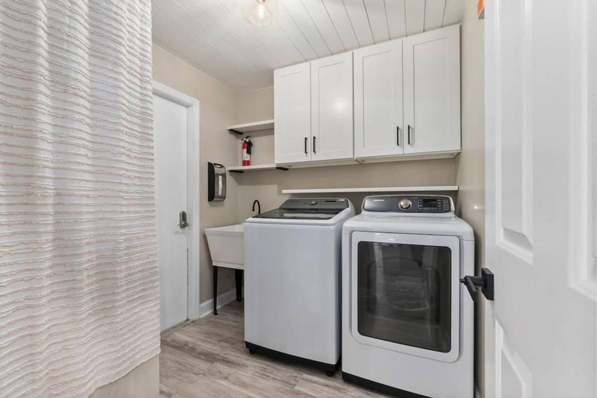 House for rent at 1017 SE Walters Terrace, Port Saint Lucie, FL 34983
