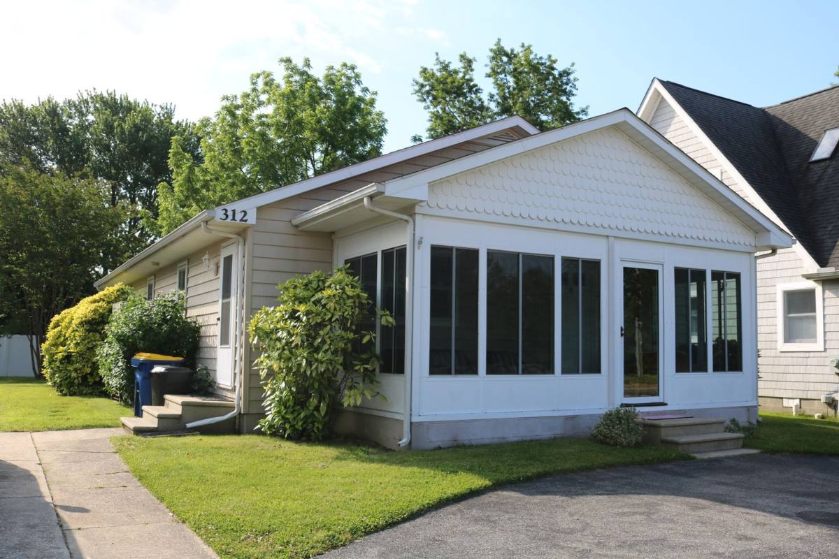 House for rent at 312 State Rd, Rehoboth Beach, DE 19971