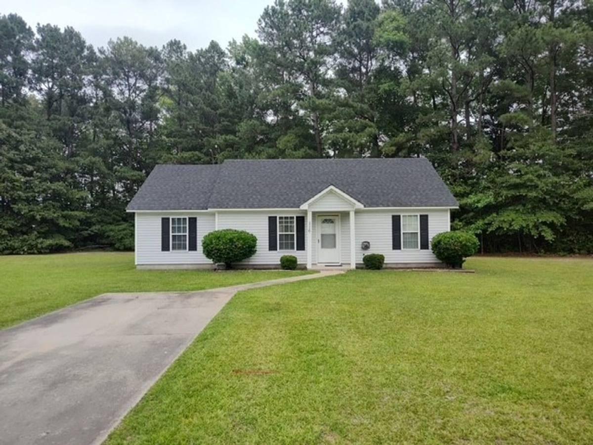 House for rent at 116 Ida Acres Dr, Elizabeth City, NC 27909