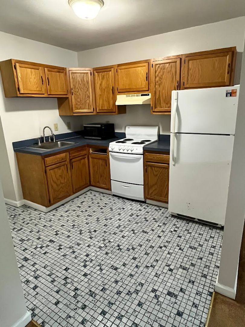 Apartment for rent at 3116 Court St, Syracuse, NY 13206