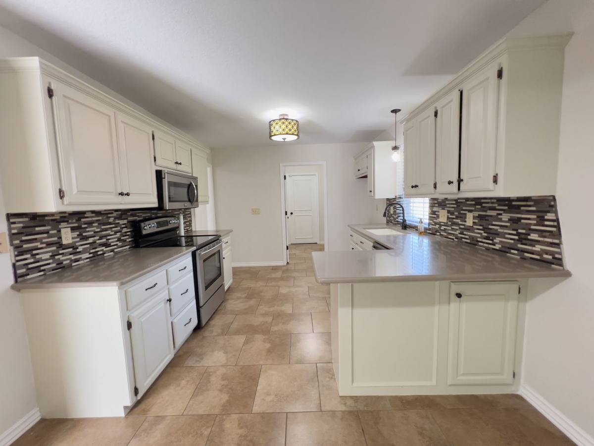 House for rent at 11800 Kingsridge Terrace, Oklahoma City, OK 73170