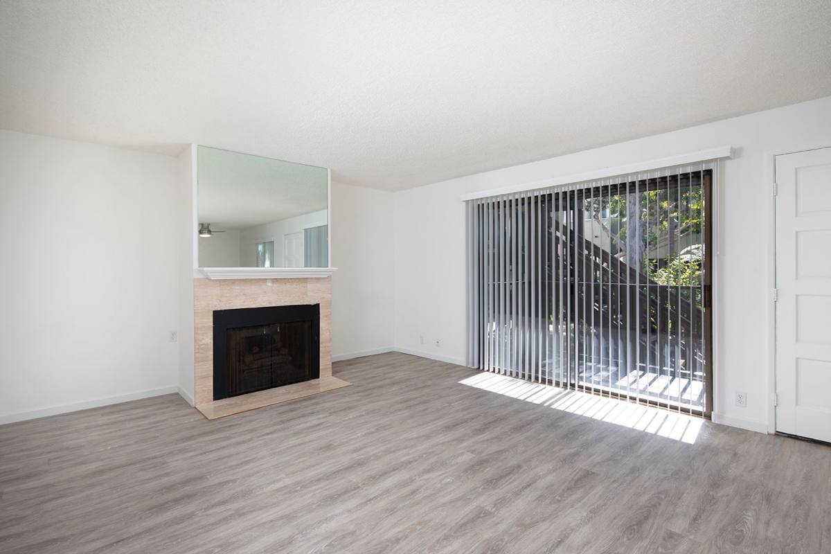 Apartment for rent at 7601 Eads Ave #3, La Jolla, CA 92037