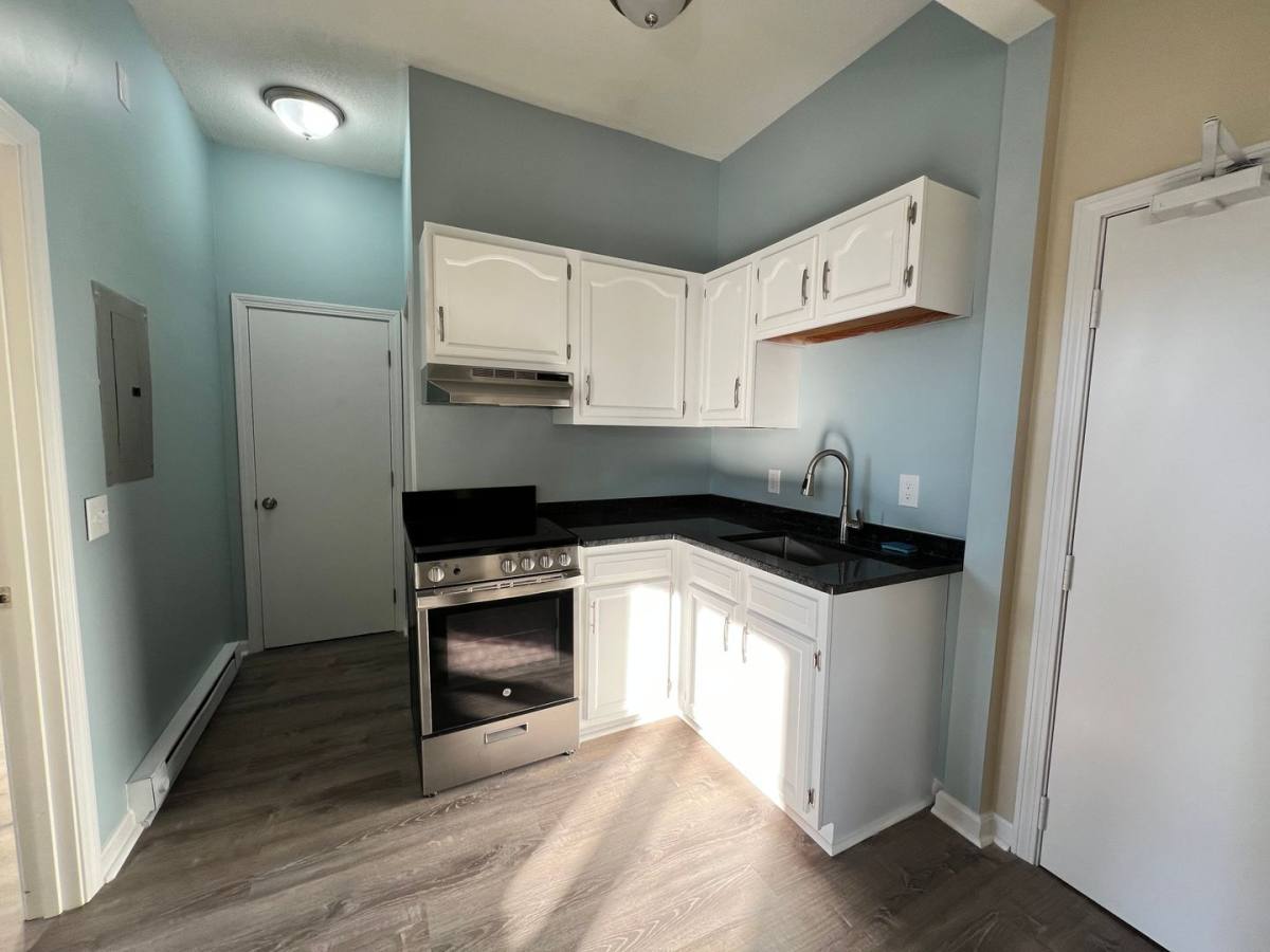 Apartment for rent at 204 Exchange St, Chicopee, MA 01013