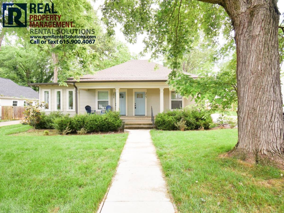 House for rent at 213 2nd Ave, Murfreesboro, TN 37130