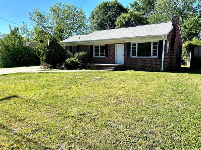House for rent at 202 Pope Field Rd, Easley, SC 29642