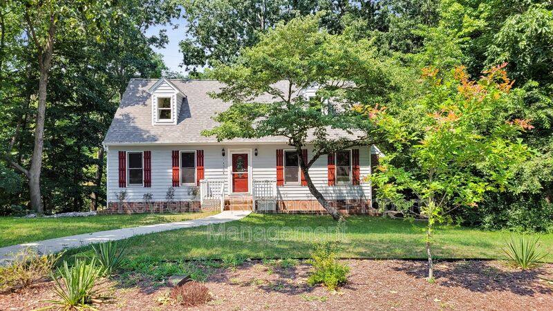 House for rent at 14304 Ramblewood Dr, Chester, VA 23836