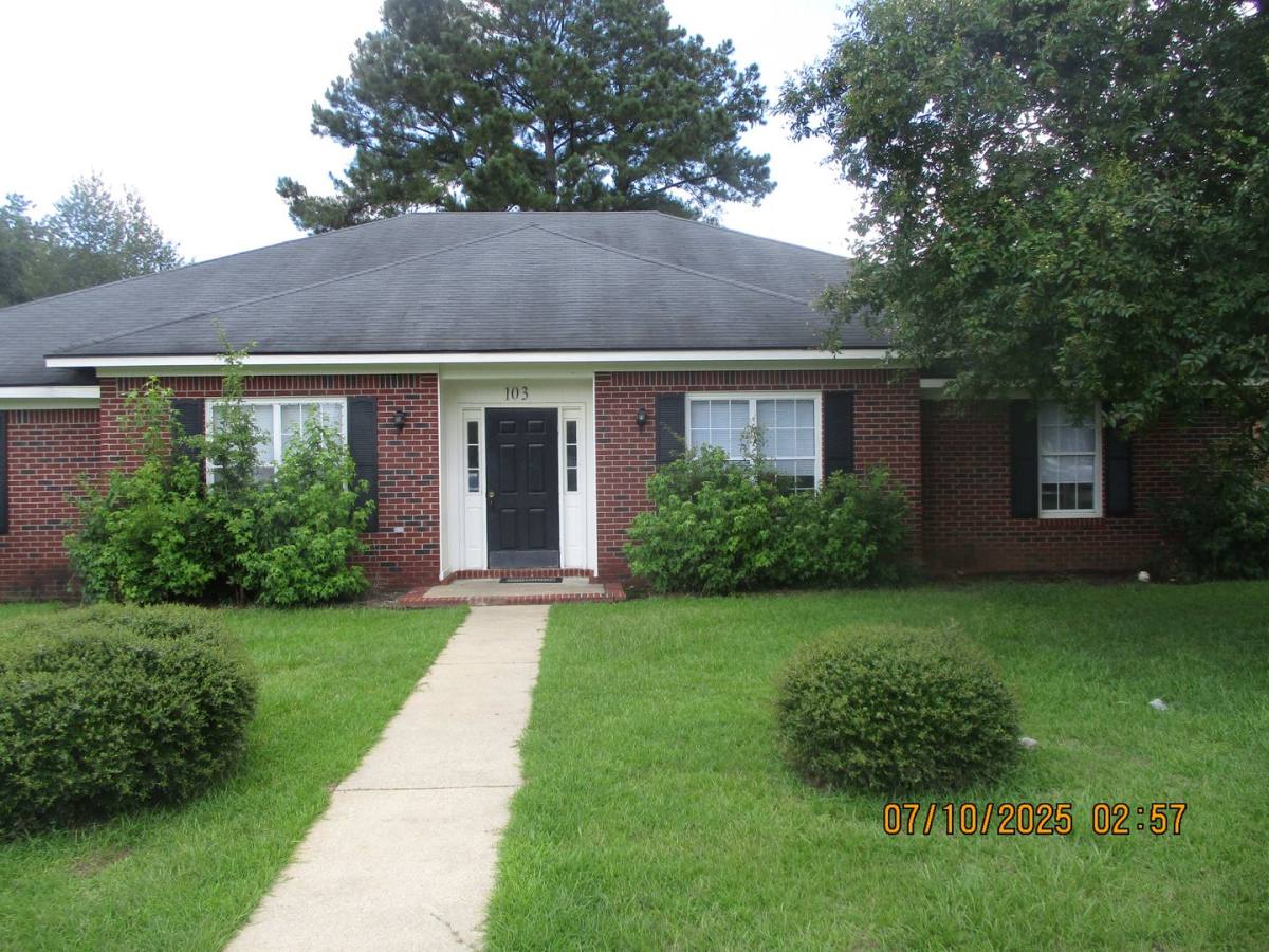 House for rent at 103-B Gala Court, Leesburg, GA 31763