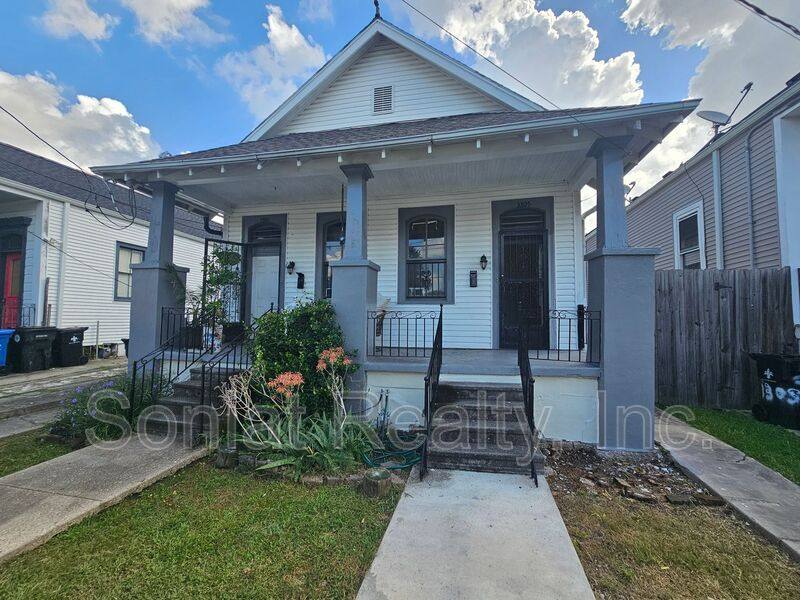 Apartment for rent at 3305 Palmyra St, New Orleans, LA 70119