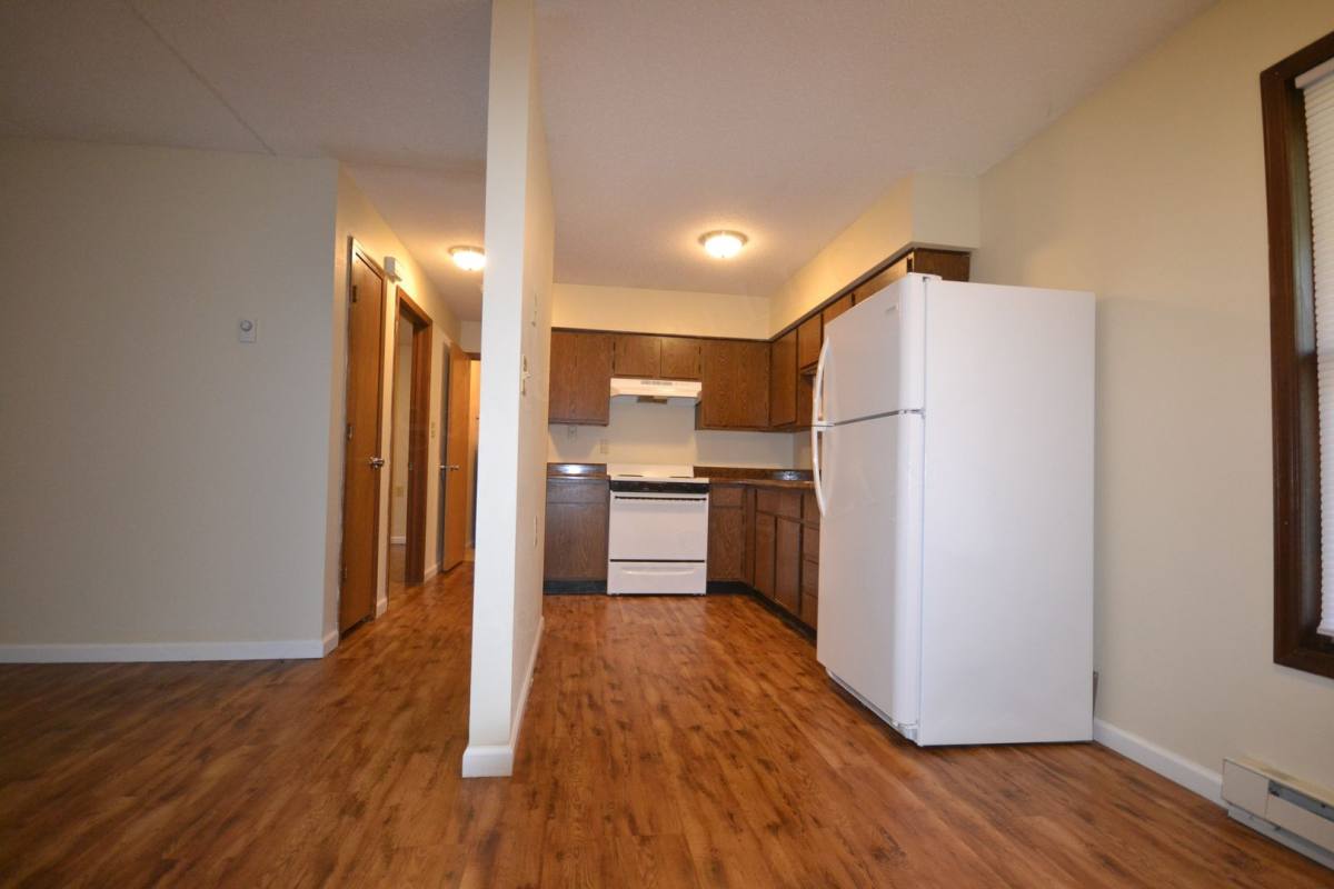 Apartment for rent at 205 W Summerfield Ave, Leeton, MO 64761