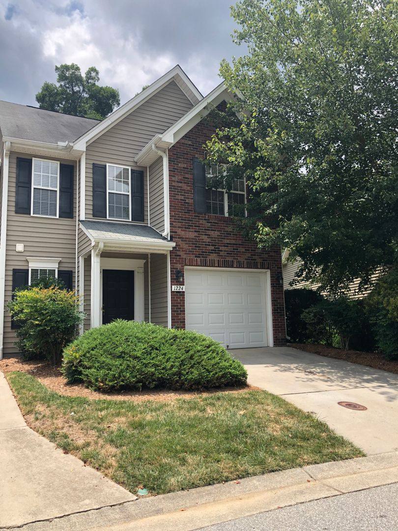Townhouse for rent at 1224 Collegian Terrace, Winston Salem, NC 27106