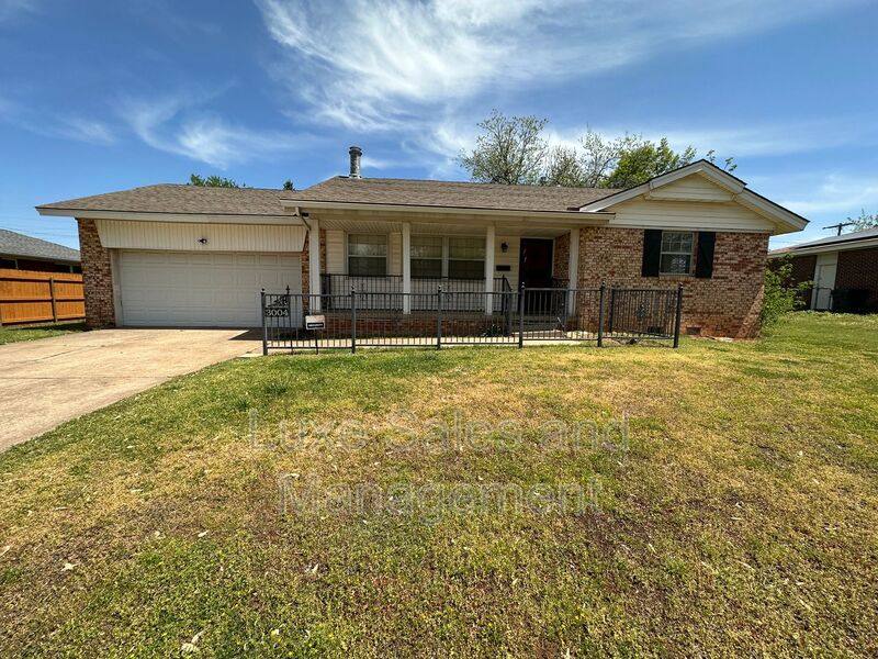 House for rent at 3004 Edgewood Dr, Oklahoma City, OK 73110
