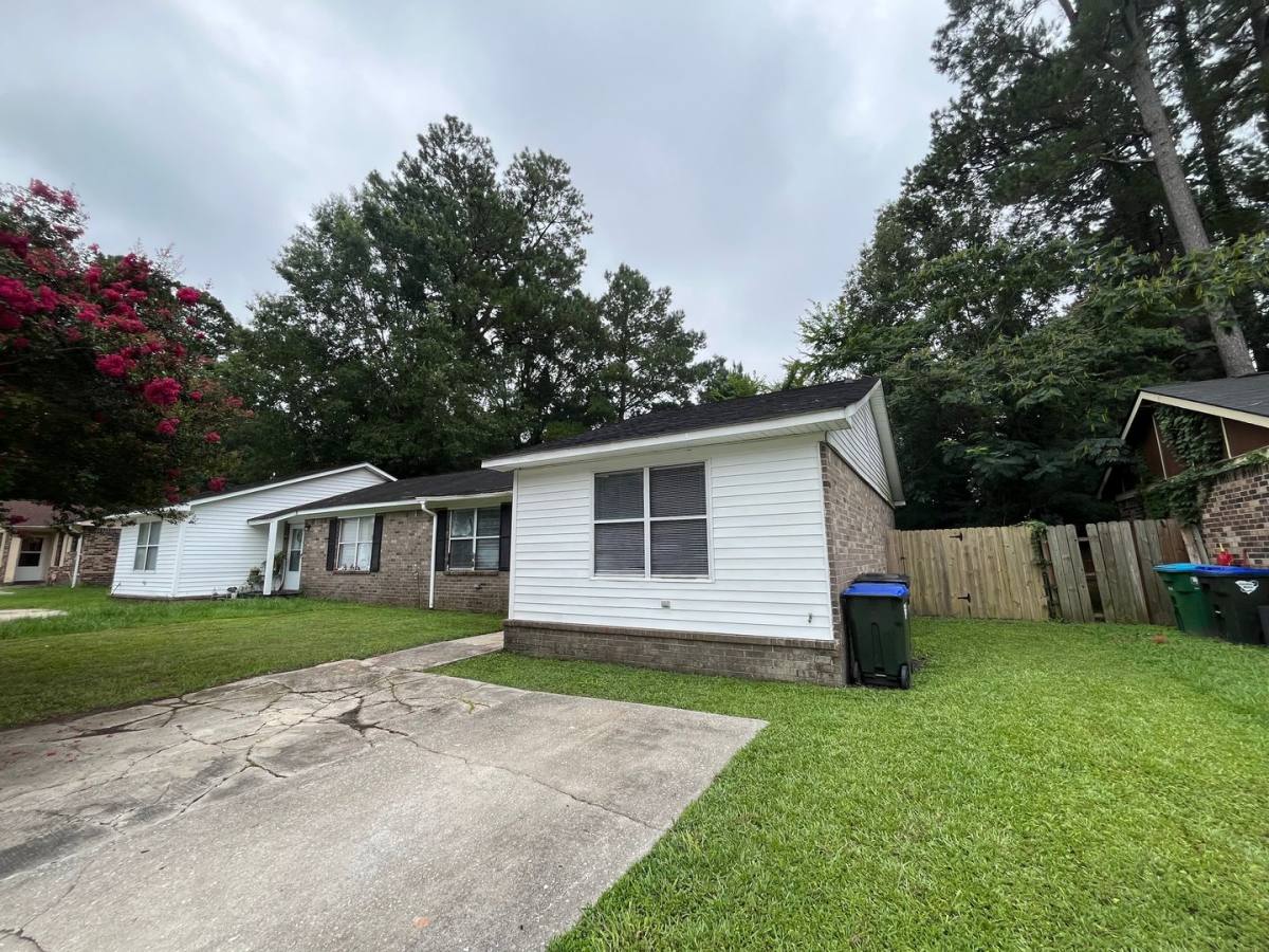 Townhouse for rent at 114 Pintail Dr #B, Summerville, SC 29483