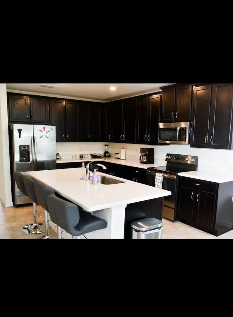 House for rent at 738 Ogelthorpe Dr, Davenport, FL 33897