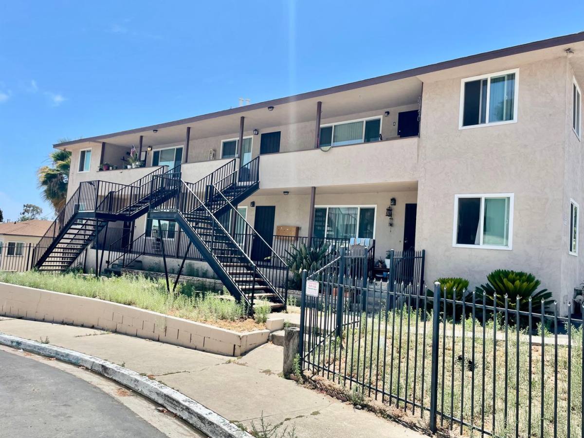 Apartment for rent at 5450 University Ave, San Diego, CA 92105