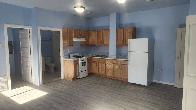 Apartment for rent at 4058 W Armitage #1R, Chicago, IL 60639