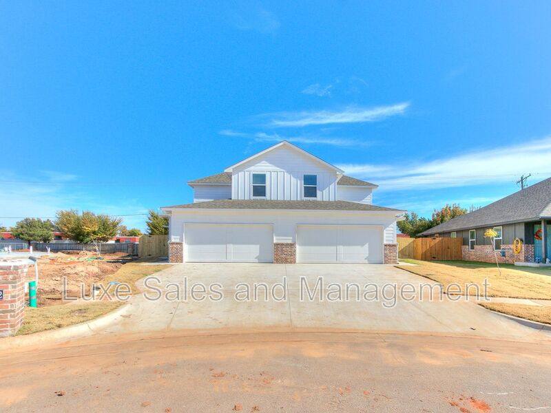 House for rent at 8016 NW 105th Terrace, Oklahoma City, OK 73162