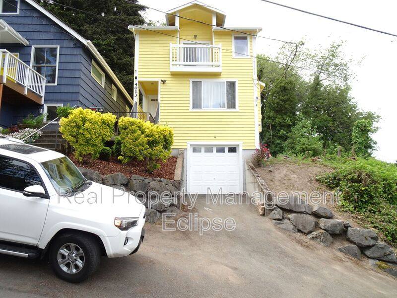 House for rent at 4013 34th Ave S, Seattle, WA 98118