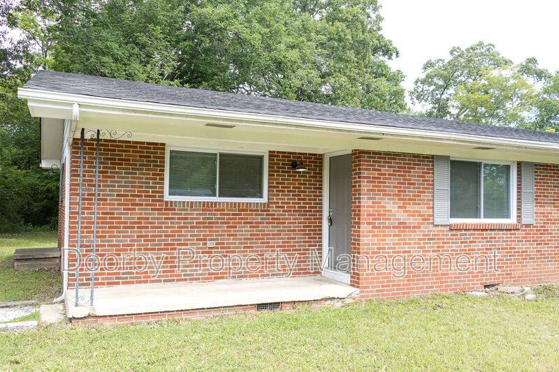 House for rent at 2027 Lee St, Chattanooga, TN 37412