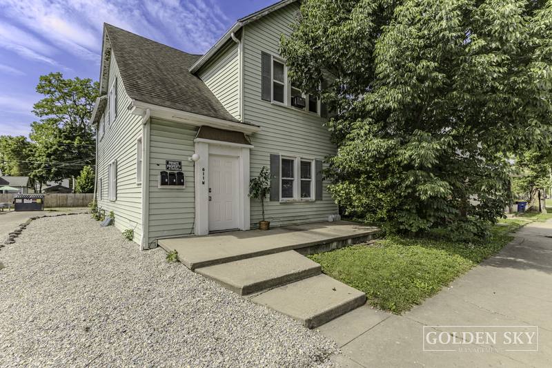 Apartment for rent at 611 W Jackson St #3, Muncie, IN 47305