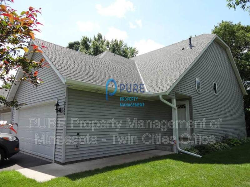 Townhouse for rent at 1870 County Highway 10, Minneapolis, MN 55432